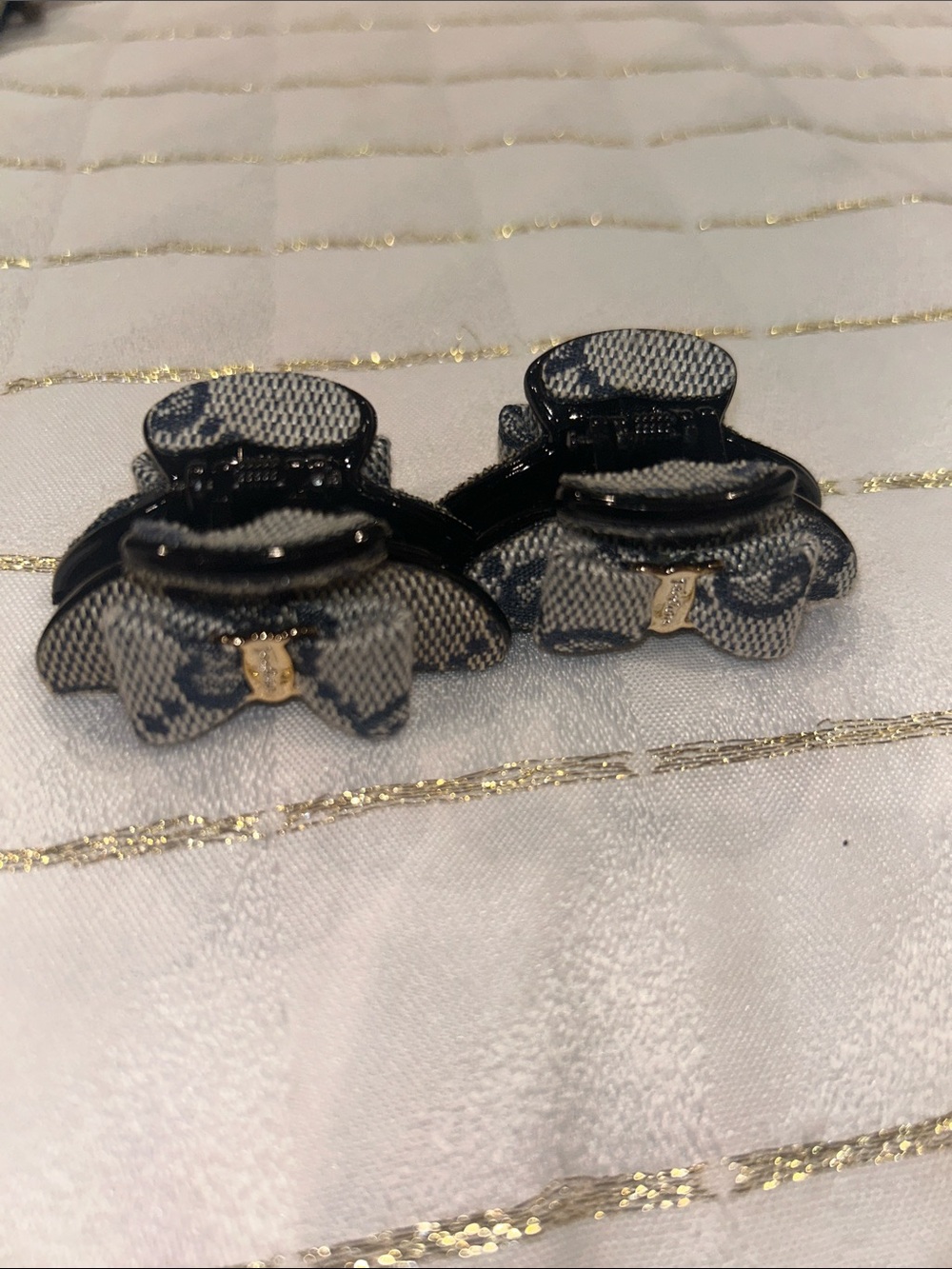 Set Clips - Picture 3 of 4